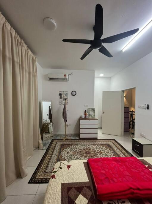 Hadeerna Homestay - Double Storey Terrace Chemor المظهر الخارجي الصورة